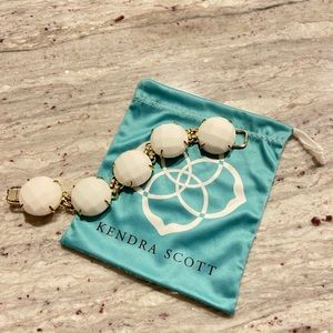 Kendra Scott Cassie Gold Link Bracelet in White